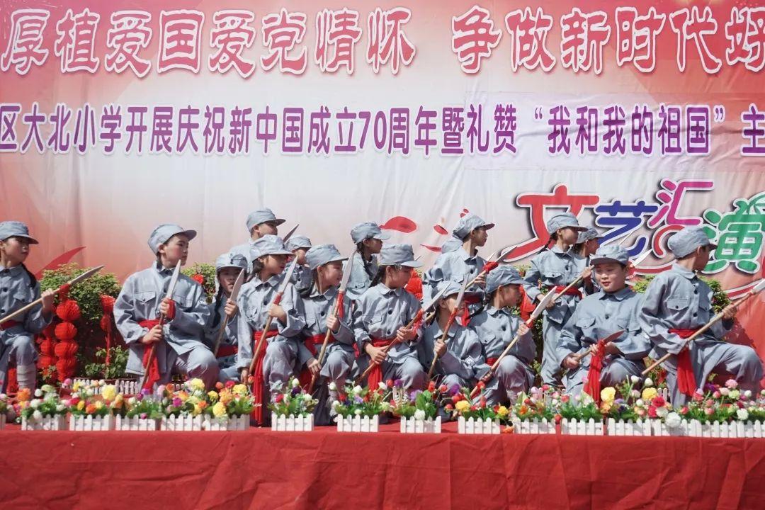 我家电脑昨晚装了新系统，但是为什么可以登陆QQ，却进不了网页？